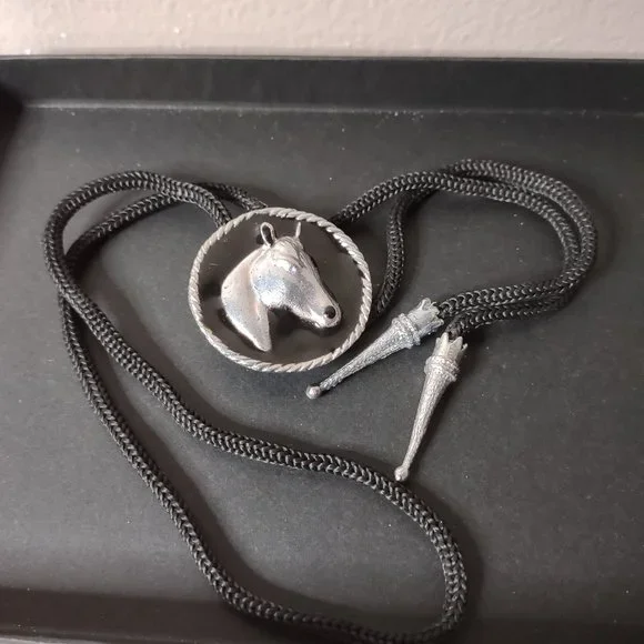 Black And Silver Tone Horse Head Bolo Tie - Picture 1 of 11